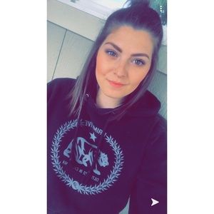 Meet your Posher, Katelyn